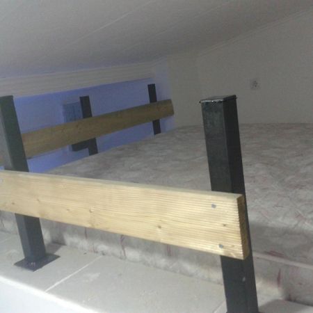 Small Apartment Private Bathroom Strong Wi-Fi ベオグラード エクステリア 写真