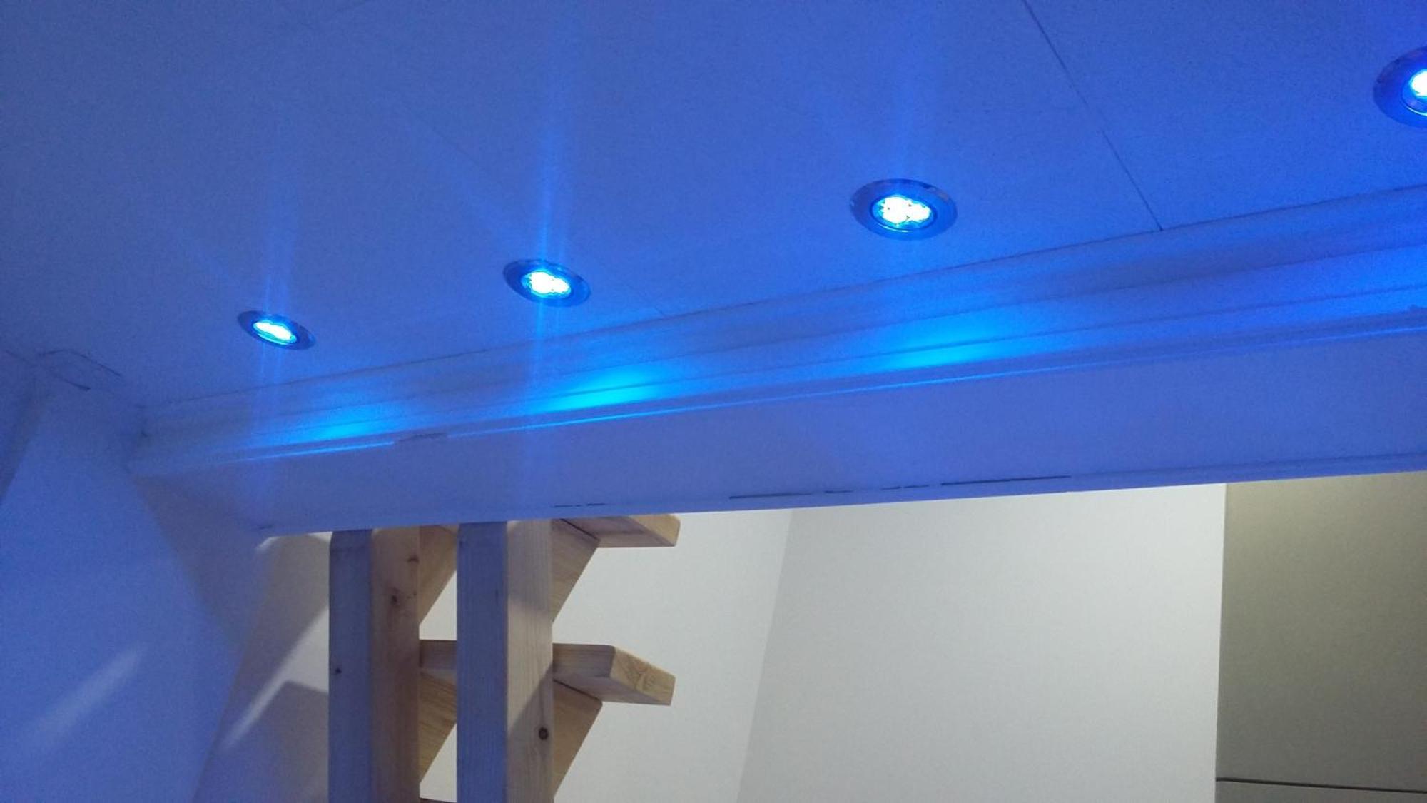 Small Apartment Private Bathroom Strong Wi-Fi ベオグラード エクステリア 写真