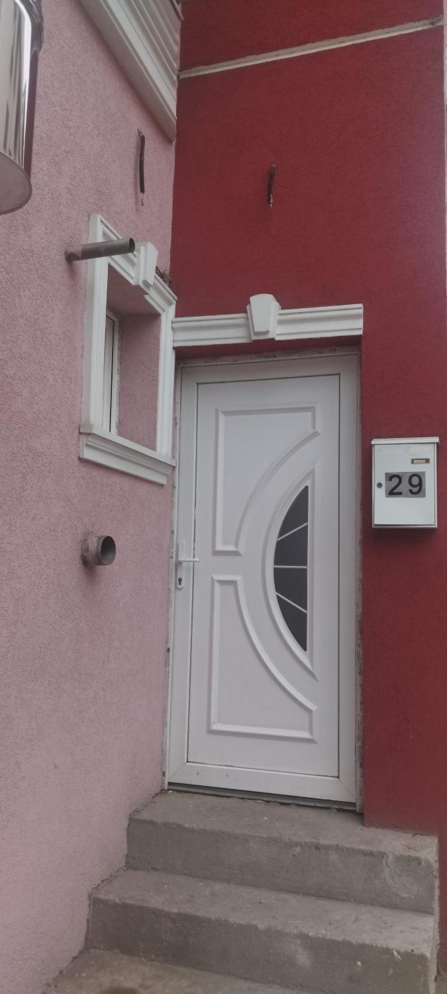 Small Apartment Private Bathroom Strong Wi-Fi ベオグラード エクステリア 写真